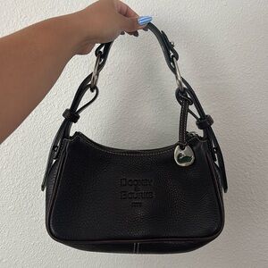 VINTAGE DOONEY AND BOURKE BRIGHTON BROWN LEATHER SHOULDER BAG